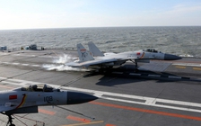 Trung Quốc chế 'áo tàng hình' cho máy bay chiến đấu thường