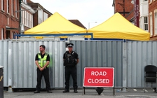 Nạn nhân trúng độc thần kinh Novichok ở Anh xuất viện