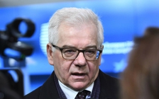 Ngoại trưởng Ba Lan nói Pháp là 'Âu châu bệnh phu'