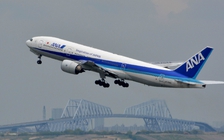 Phi công Nhật uống rượu trước giờ bay, bắt đồng nghiệp bao che