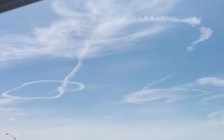 Phi công F-35 của Mỹ lại bị tố vẽ bậy trên bầu trời