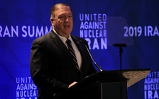 Mỹ cấm vận công ty Trung Quốc mua dầu từ Iran