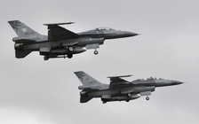 Đài Loan tập trận sau khi tàu sân bay Trung Quốc đi qua eo biển