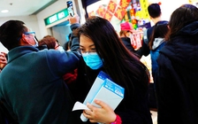 Trộm cuỗm 25.000 khẩu trang ở Hồng Kông giữa 'cơn sốt' vì vi rút Corona