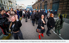 Dịch COVID-19 tại Ý: 366 người tử vong, tù nhân nhiều nhà tù nổi loạn