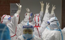 Trung Quốc không có ca COVID-19 nội địa, Vũ Hán 'miễn nhiễm' trong 5 ngày liền