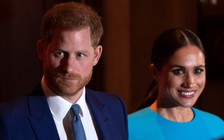 Vợ chồng hoàng tử Harry chính thức rời hoàng gia Anh