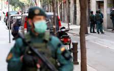 Lảng vảng tìm mục tiêu trong lúc phong tỏa Covid-19, nghi phạm IS bị tóm gọn