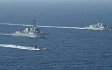 Ba tàu ngầm Mỹ tập trận tại biển Philippines