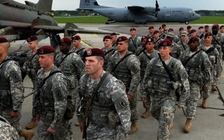 Ba Lan đánh tiếng tiếp nhận lính Mỹ từ Đức