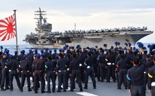 Tàu sân bay Mỹ tập trận chung cùng tàu Nhật tại Biển Đông