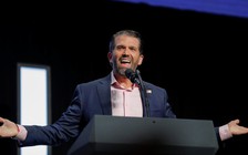 Twitter treo tài khoản con trai Tổng thống Trump vì đăng video chứa thông tin sai