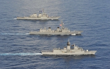 Tàu chiến Mỹ, Nhật, Úc tập trận chung tại Biển Đông