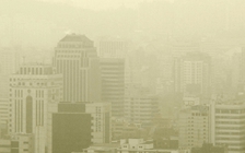 Triều Tiên cảnh báo bão cát từ Trung Quốc có thể mang theo Covid-19