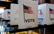 Bộ Tư pháp Mỹ điều tra quan chức tham gia 'lật kèo' kết quả bầu cử