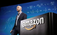 Tỉ phú Jeff Bezos bất ngờ rời ghế CEO Amazon