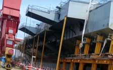 Lộ ảnh cận cảnh tàu sân bay mới của Trung Quốc