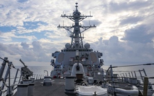 Tàu chiến Mỹ tuần tra gần Hoàng Sa