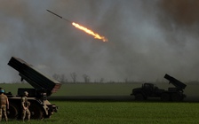 Ukraine nói Nga tiến sâu hơn và kiểm soát nhiều làng tại miền đông