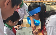 Học sinh thích thú với tiết học trải nghiệm tích hợp kiến thức liên môn