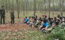 Học sinh trải nghiệm cuộc sống trong quân đội