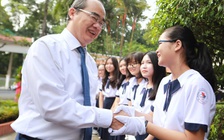 Khai giảng năm học mới: 'Mỗi em hãy tin tưởng, mạnh dạn phát huy tố chất của bản thân'