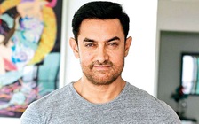 Sao Bollywood Aamir Khan bác tin giấu tiền trong bao lúa mì cho người nghèo