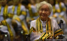 Lấy bằng đại học ở tuổi 91