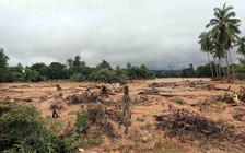 Chùm ảnh từ Lào: Tan hoang sau trận đại hồng thủy