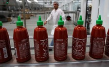 Tương ớt Sriracha của doanh nhân gốc Việt bị Úc thu hồi vì nguy cơ nổ