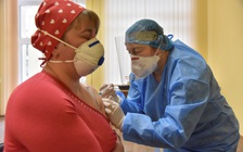 Ukraine vứt bỏ vắc xin Covid-19 vì bác sĩ không chịu tiêm chủng