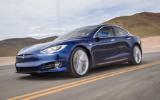 Tesla nâng công nghệ tự lái lên đẳng cấp mới