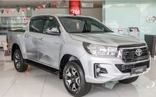 Cận cảnh Toyota Hilux 2018 đối đầu Ford Ranger