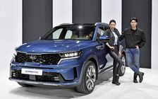 Kia Sorento 2021 có giá từ 513 triệu đồng