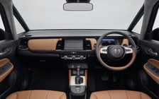 Honda 'tẩy chay' màn hình và nút bấm cảm ứng