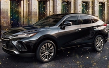 Toyota Harrier 2020 có giá từ 652 triệu đồng