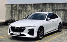 VinFast Lux A2.0 tiếp tục vượt doanh số Toyota Camry tại Việt Nam