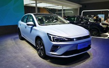 Thêm xe điện Trung Quốc Roewe ER6 tung ra thị trường