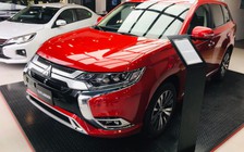 Crossover cỡ trung tại Việt Nam đồng loạt bán chạy, bất ngờ Mitsubishi Outlander