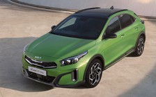 Kia Xceed 2022 có thêm động cơ lai điện, chạy được 48 km khi sạc đầy