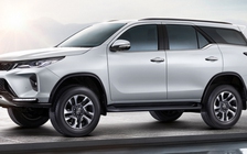 Toyota Fortuner 2023 nâng cấp mới, giá từ 885 triệu đồng