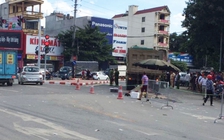 Xe tải va chạm xe máy, 3 người tử vong ở Hà Nội