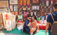 Phố ông đồ rộn ràng đón xuân