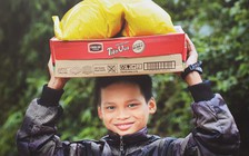 Xúc động với hình ảnh miền Trung trong bão lũ của nhiếp ảnh gia Trần Thế Phong