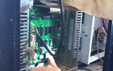 “Công nghệ” móc túi người đổ xăng