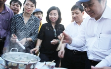 Mua toàn bộ hải sản của ngư dân