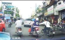 Tên cướp bị camera hành trình ghi hình nghiện ma túy 'đá'