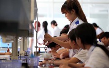 Xóa bộ chủ quản trường ĐH được không?