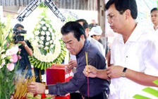 Tiễn đưa 6 người trong gia đình thầy giáo chết cháy trong đêm