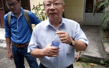 Sửa bản án sơ thẩm vụ 'Phó giáo sư kiện đòi bồi thường ...1.000 đồng'